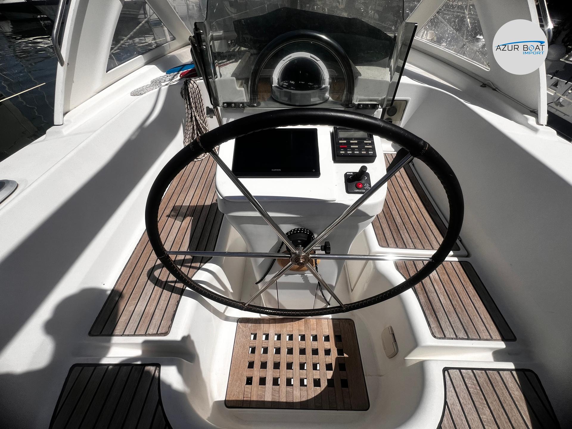 slider 10 Beneteau Oceanis 36 CC